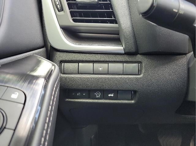 2026 Nissan Rogue 2026.5 FWD Dark Armor