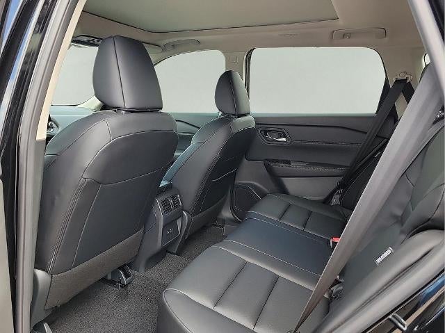 2026 Nissan Rogue 2026.5 FWD Dark Armor