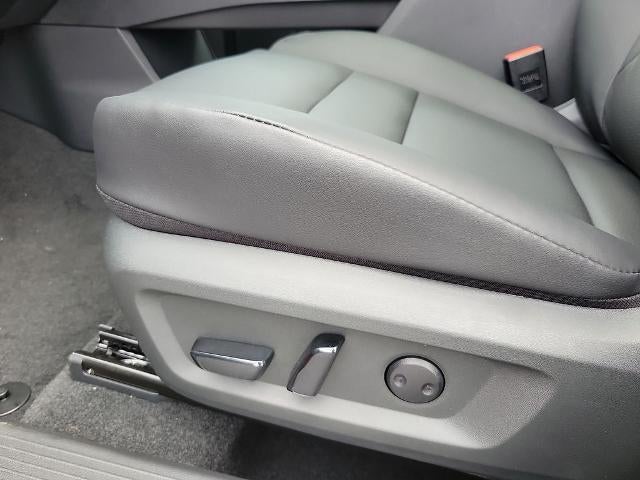 2026 Nissan Rogue 2026.5 FWD Dark Armor