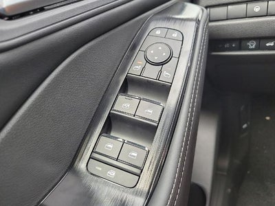 2026 Nissan Rogue 2026.5 FWD Dark Armor