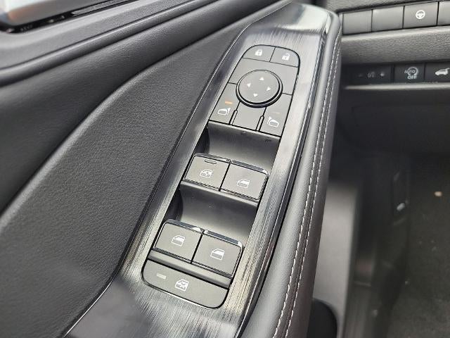 2026 Nissan Rogue 2026.5 FWD Dark Armor