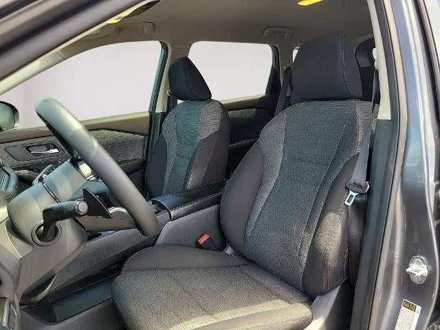 2022 Nissan Rogue AWD SV