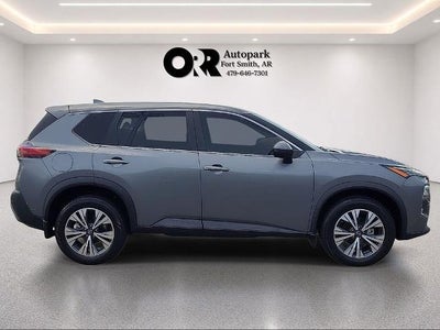 2022 Nissan Rogue AWD SV