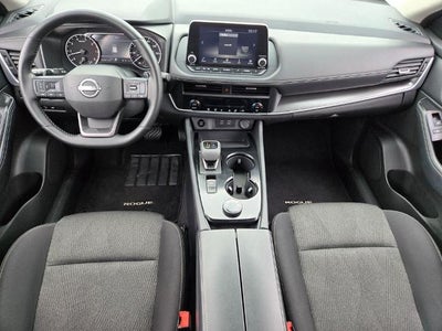 2025 Nissan Rogue AWD SV