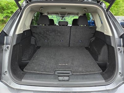 2025 Nissan Rogue AWD SV
