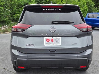 2025 Nissan Rogue AWD SV
