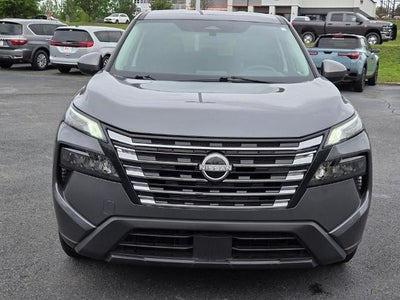2025 Nissan Rogue AWD SV