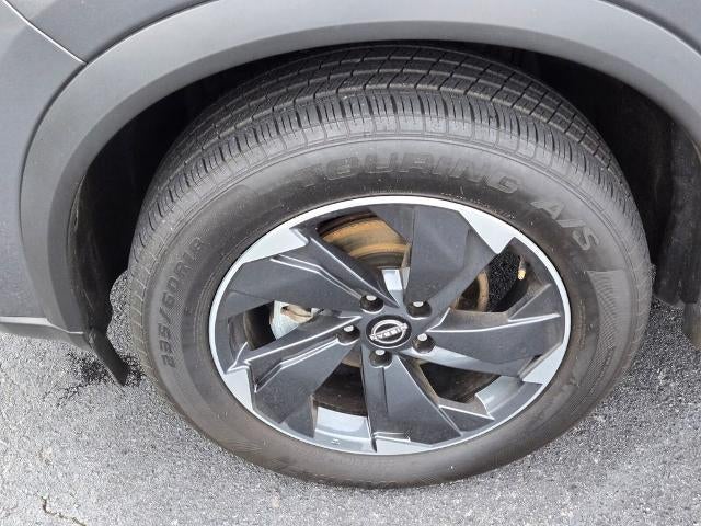 2025 Nissan Rogue AWD SV