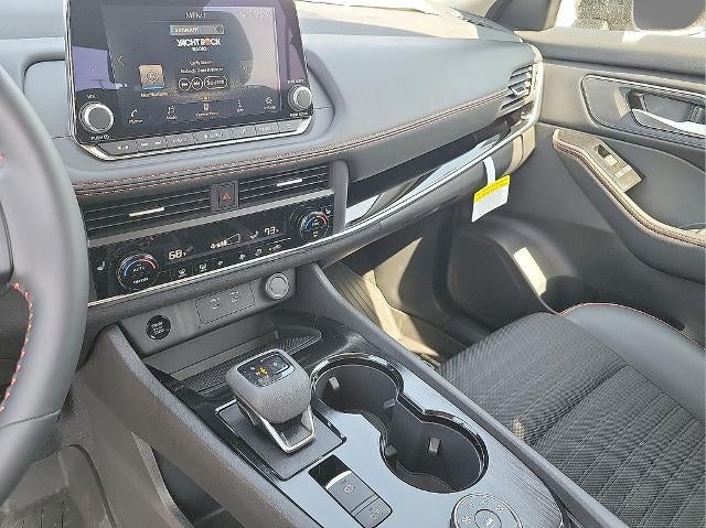 2026 Nissan Rogue AWD Rock Creek *Ltd Avail*