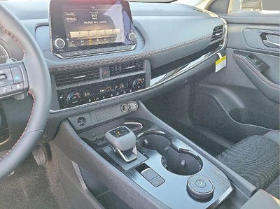 2026 Nissan Rogue AWD Rock Creek *Ltd Avail*