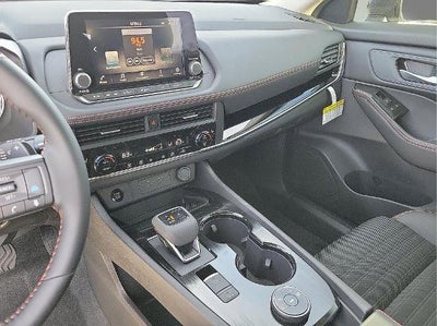 2026 Nissan Rogue AWD Rock Creek *Ltd Avail*