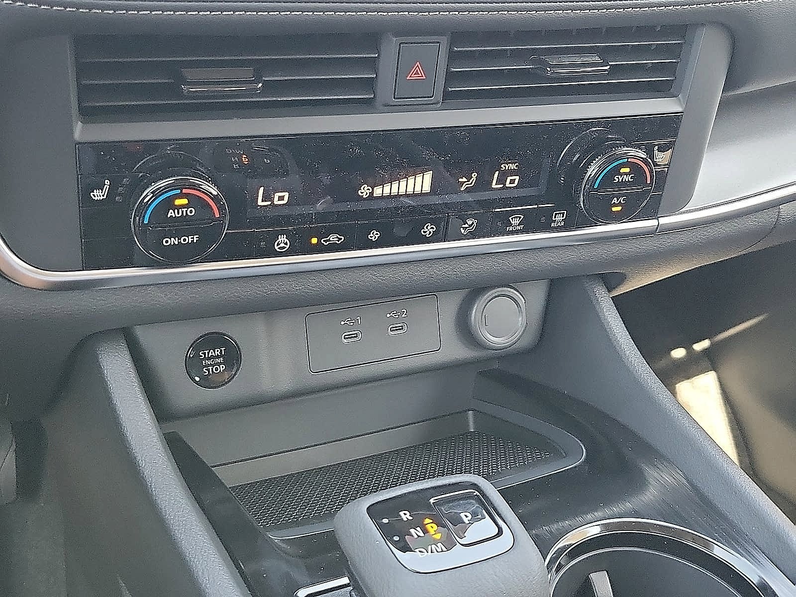 2026 Nissan Rogue 2026.5 AWD Dark Armor