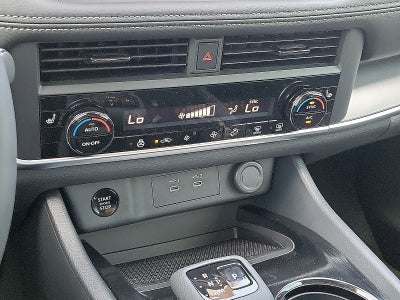 2026 Nissan Rogue 2026.5 AWD Dark Armor