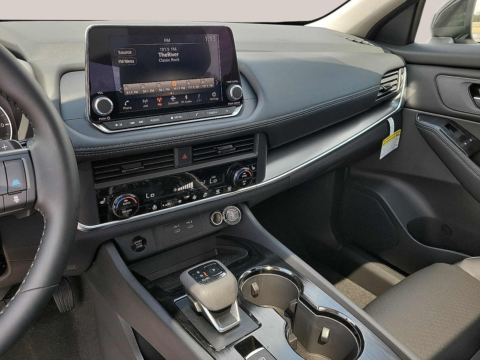 2026 Nissan Rogue 2026.5 AWD Dark Armor