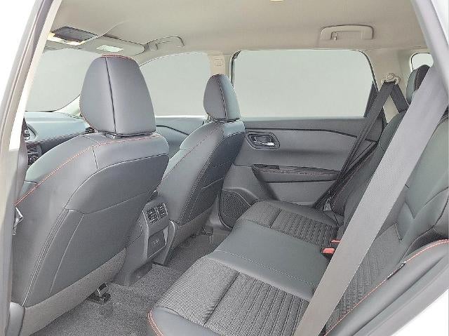 2026 Nissan Rogue 2026.5 AWD Rock Creek