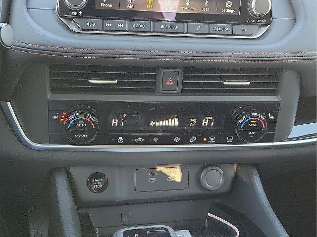 2026 Nissan Rogue AWD Rock Creek *Ltd Avail*