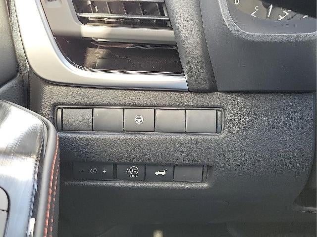 2026 Nissan Rogue AWD Rock Creek *Ltd Avail*