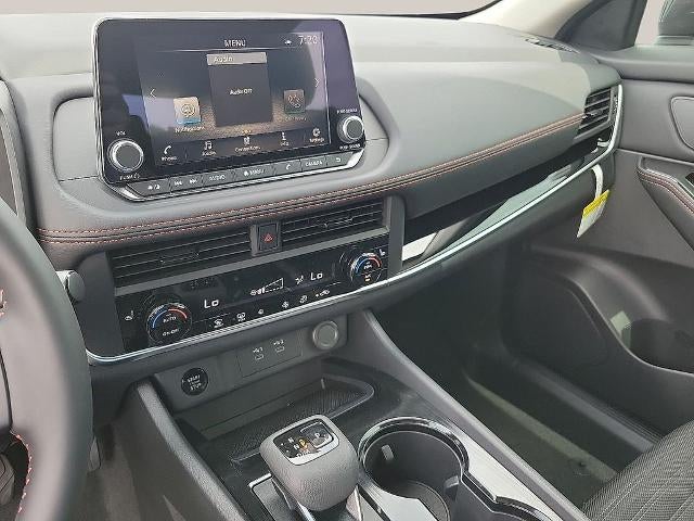 2026 Nissan Rogue 2026.5 AWD Rock Creek