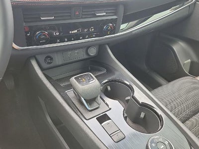 2025 Nissan Rogue AWD Rock Creek