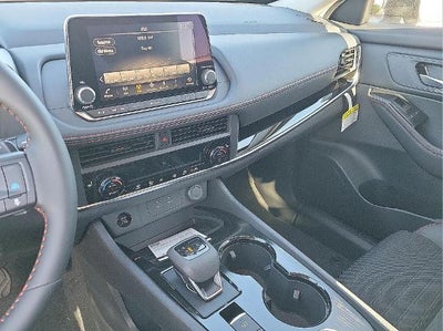 2026 Nissan Rogue 2026.5 AWD Rock Creek