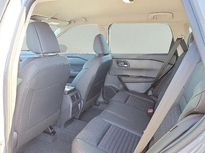 2026 Nissan Rogue 2026.5 AWD Rock Creek