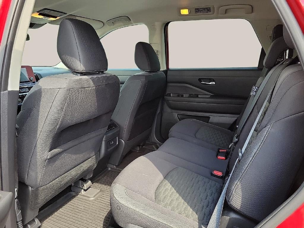 2022 Nissan Pathfinder SV 2WD