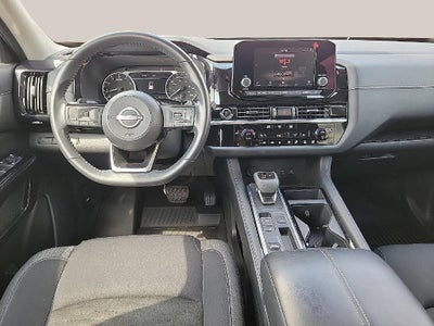 2022 Nissan Pathfinder SV 2WD