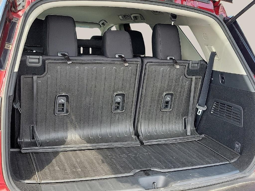 2022 Nissan Pathfinder SV 2WD