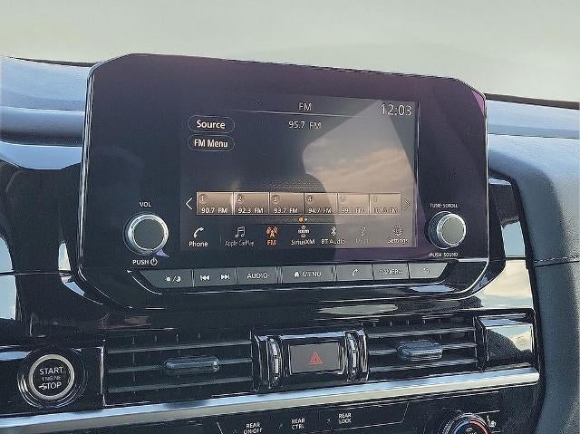 2024 Nissan Pathfinder SV 2WD