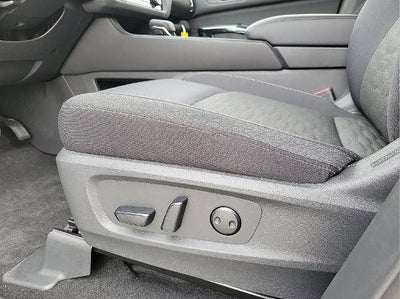 2025 Nissan Pathfinder SV 2WD