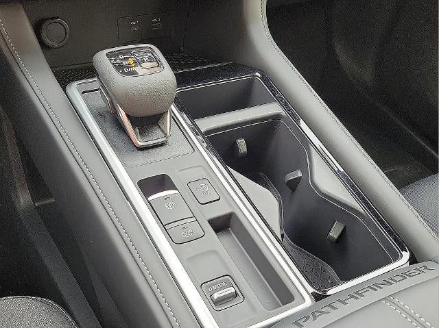 2025 Nissan Pathfinder SV 2WD