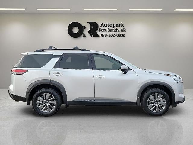 2025 Nissan Pathfinder SV 2WD