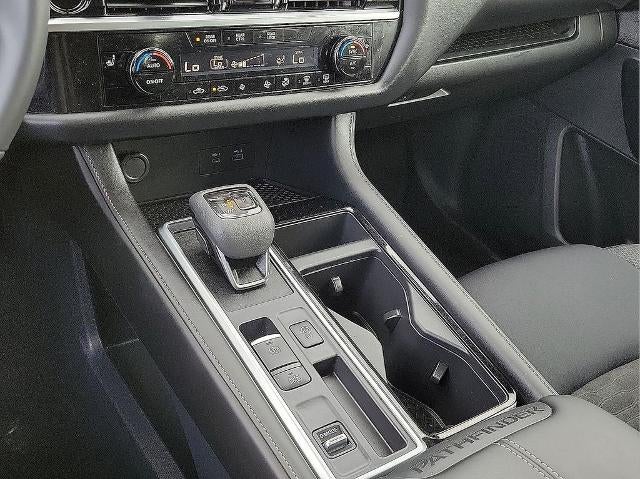 2025 Nissan Pathfinder SV 2WD