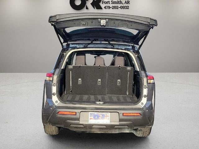 2025 Nissan Pathfinder SV 2WD