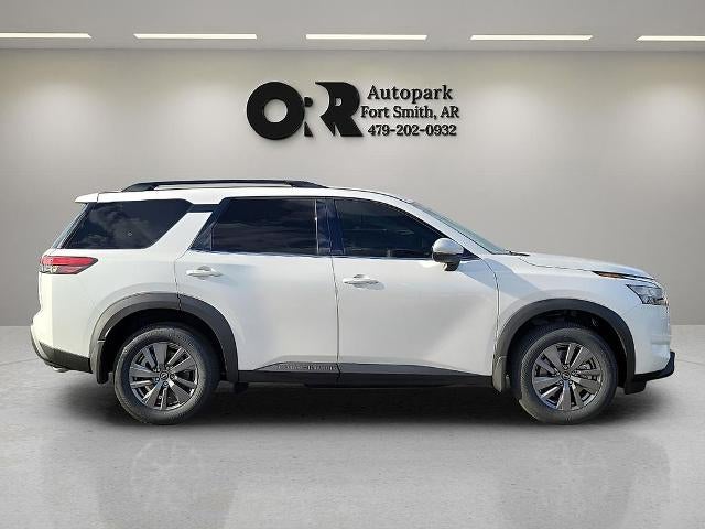 2025 Nissan Pathfinder SV 2WD