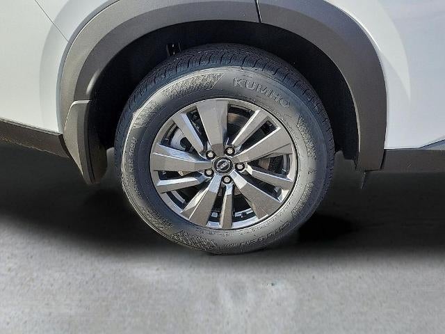 2025 Nissan Pathfinder SV 2WD