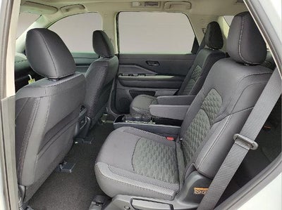 2024 Nissan Pathfinder SV 2WD