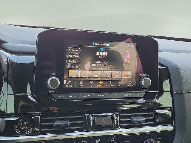 2025 Nissan Pathfinder SV 4WD