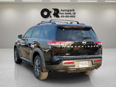 2025 Nissan Pathfinder SV 4WD