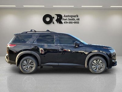 2025 Nissan Pathfinder SV 4WD