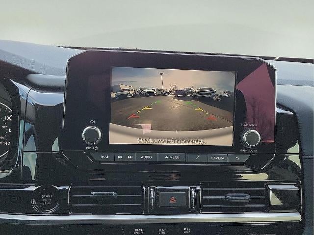 2025 Nissan Pathfinder SV 4WD