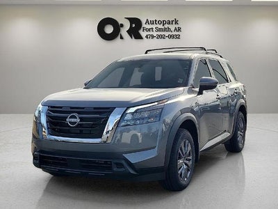 2025 Nissan Pathfinder SV 4WD