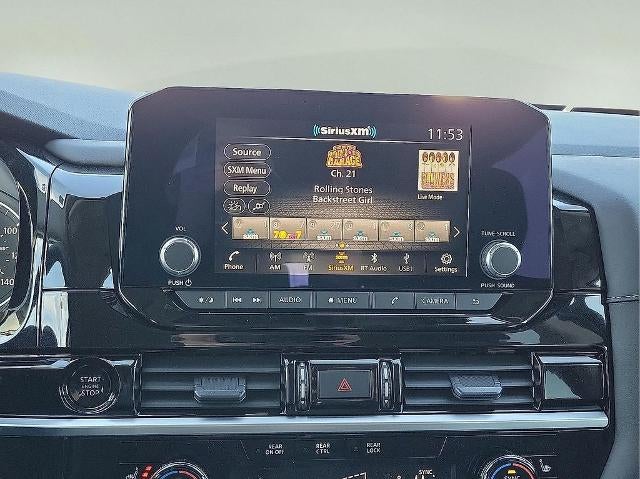 2025 Nissan Pathfinder SV 4WD