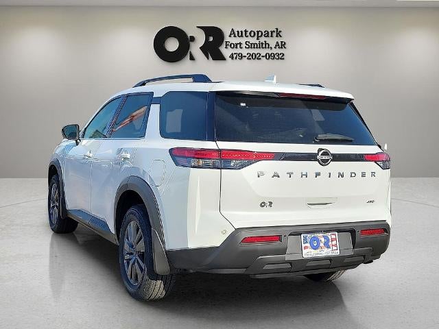 2025 Nissan Pathfinder SV 4WD