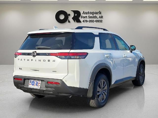 2025 Nissan Pathfinder SV 4WD