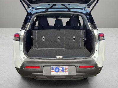 2025 Nissan Pathfinder SV 4WD