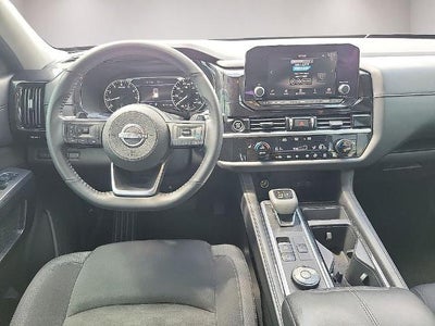 2024 Nissan Pathfinder SV 4WD
