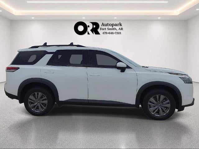 2024 Nissan Pathfinder SV 4WD
