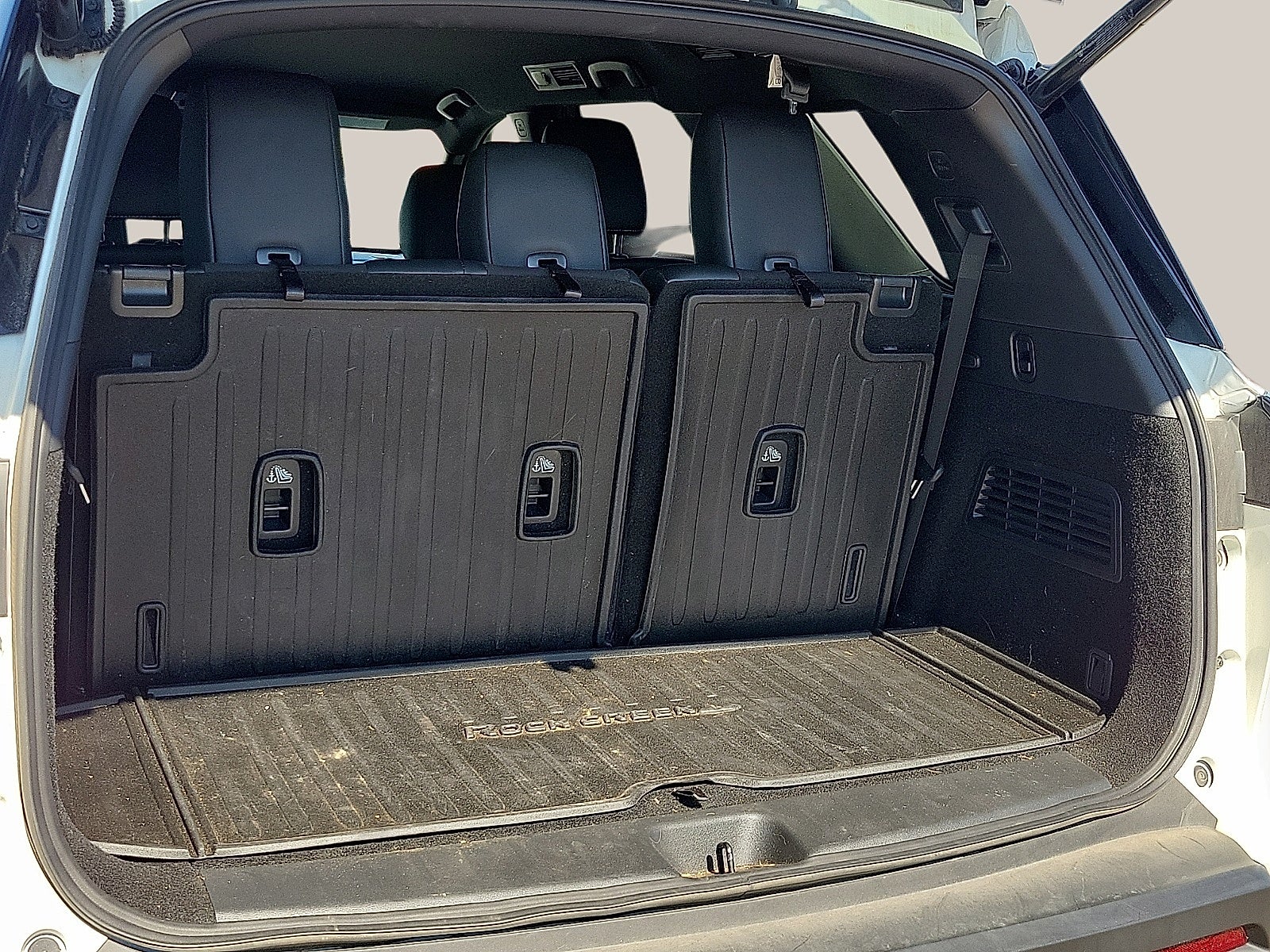 2025 Nissan Pathfinder Rock Creek 4WD
