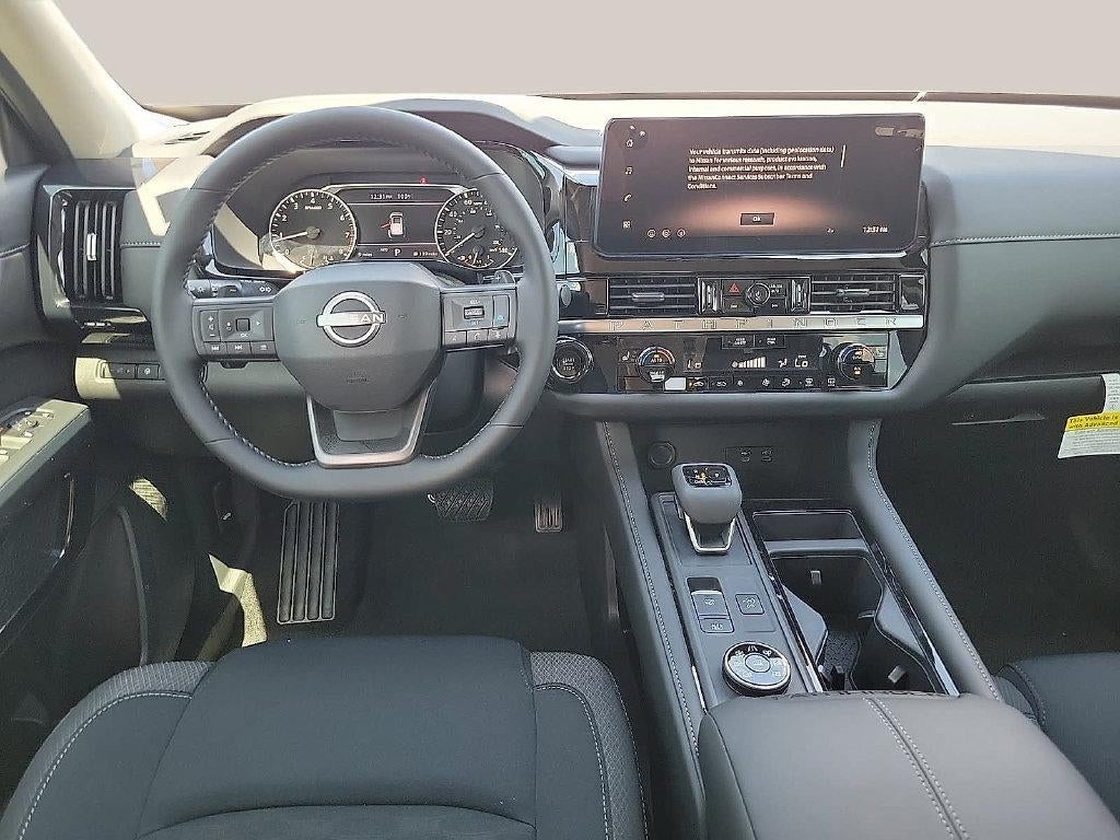 2026 Nissan Pathfinder SV 4WD